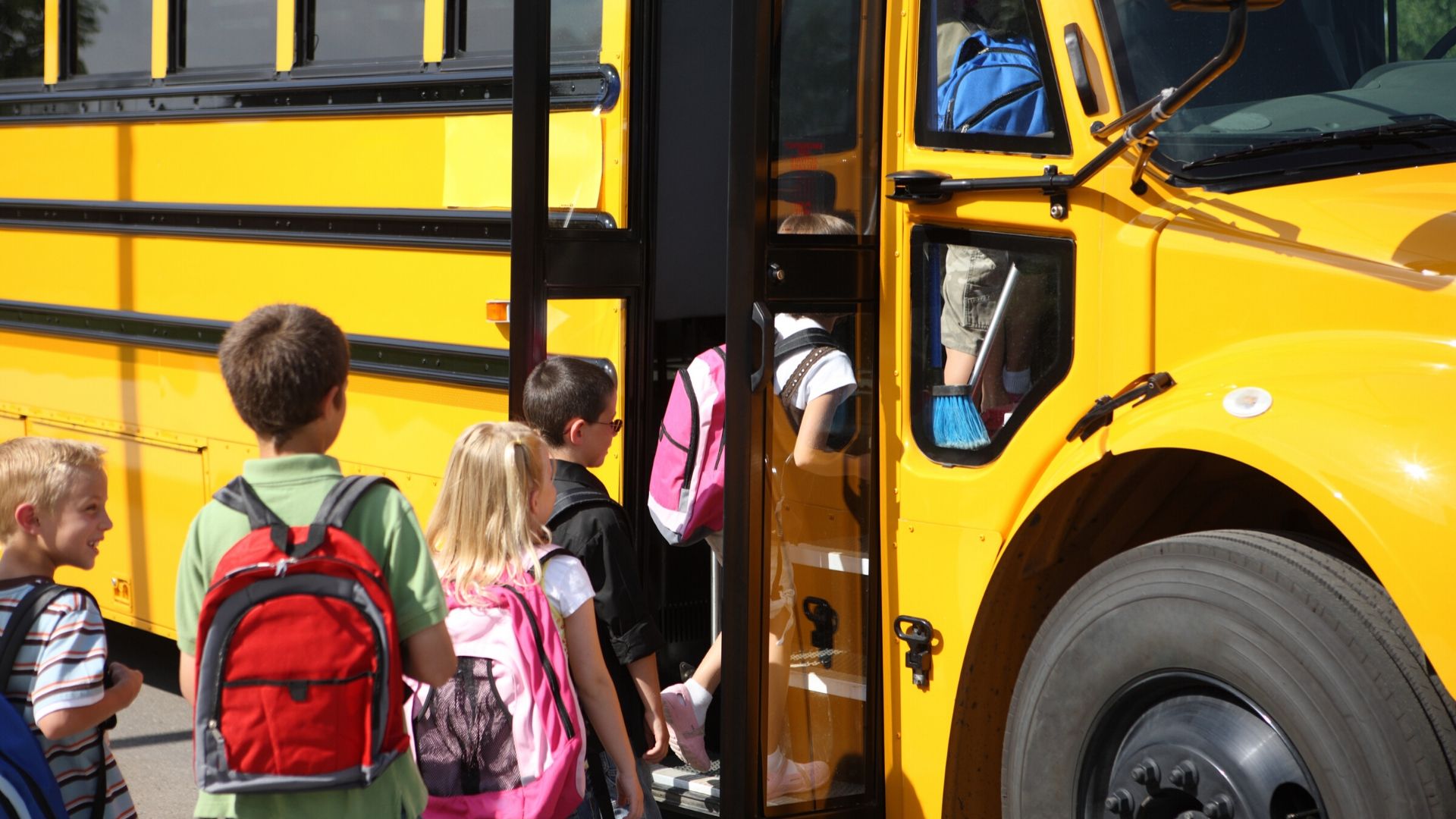 réserver un bus pour une sortie scolaire